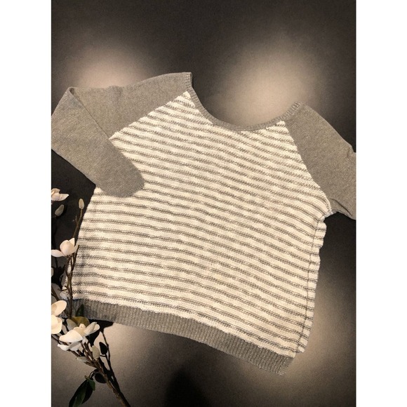 Hollister Sparkle Slouchy Sweater Metallic Stripe Step Hem Gray White Loose Knit - Picture 5 of 10